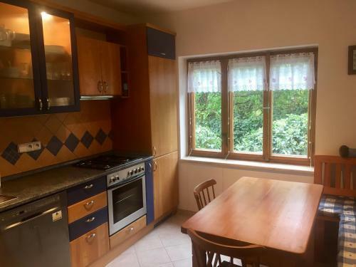 Hostal Pension Apartment Granit