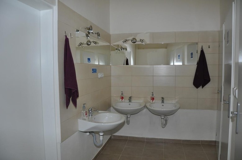 Hostel One Home - Solo Adultos