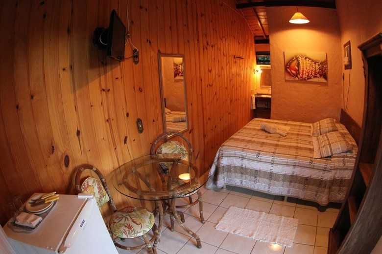 Hostal Pousada Mares Do Santinho