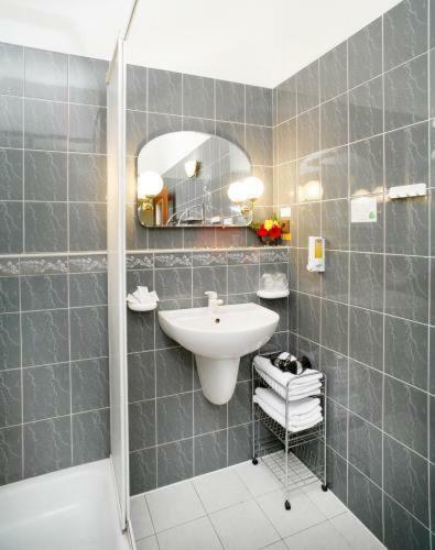 Hostal Pension Lucie