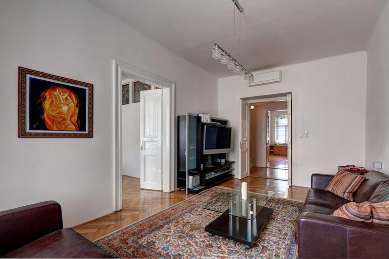 The Good King Wenceslas Apartment