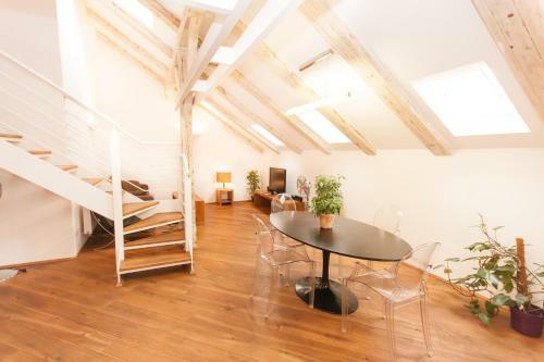 Apartamentos Kozna Loft