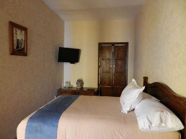 Al Otro Lado Del Rio Hotel