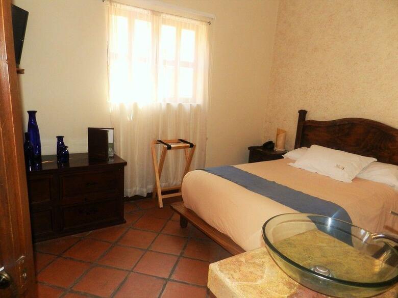 Al Otro Lado Del Rio Hotel