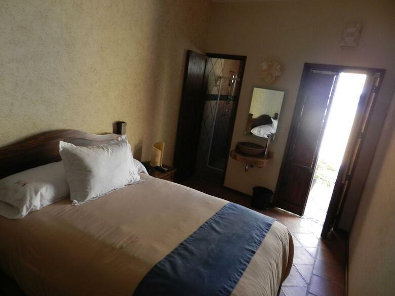 Al Otro Lado Del Rio Hotel