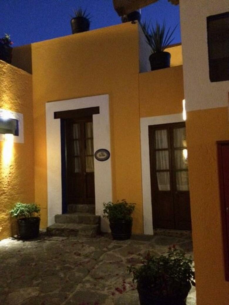 Al Otro Lado Del Rio Hotel