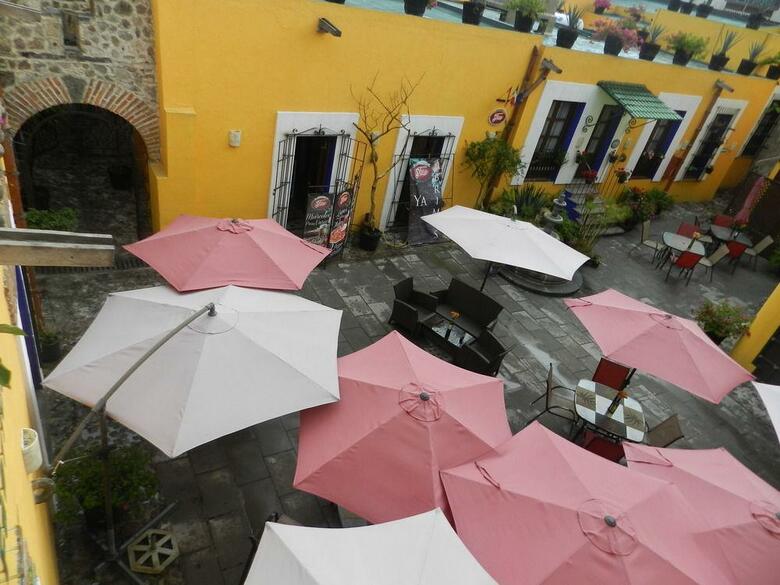 Al Otro Lado Del Rio Hotel