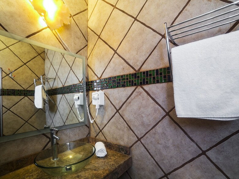 Al Otro Lado Del Rio Hotel