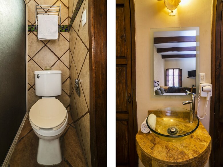 Al Otro Lado Del Rio Hotel