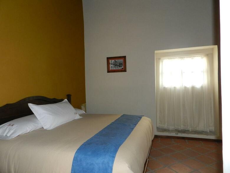 Al Otro Lado Del Rio Hotel