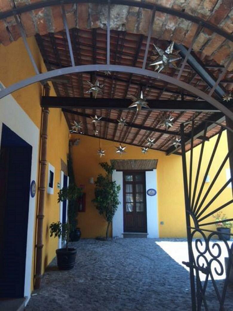 Al Otro Lado Del Rio Hotel