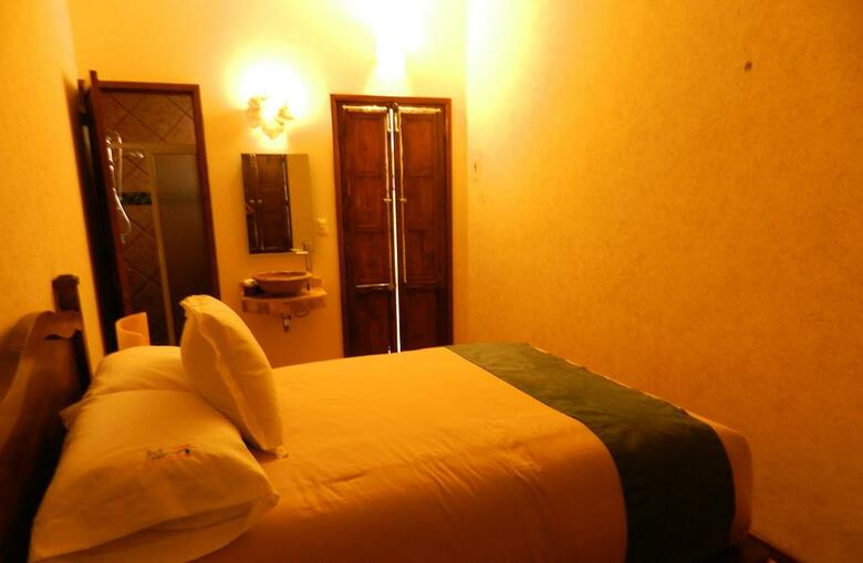 Al Otro Lado Del Rio Hotel