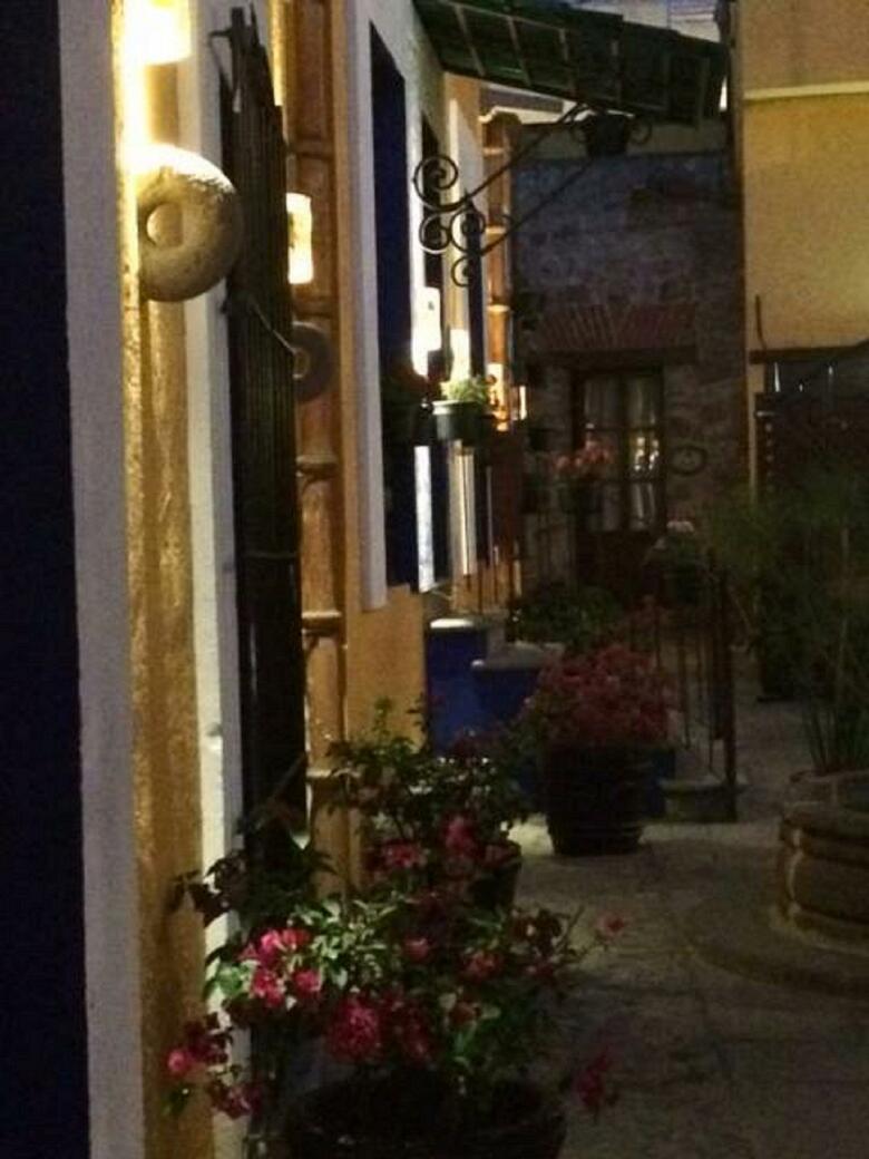 Al Otro Lado Del Rio Hotel