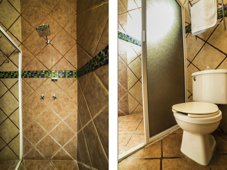 Al Otro Lado Del Rio Hotel