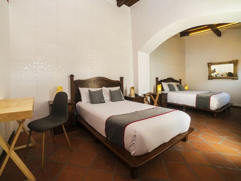 Al Otro Lado Del Rio Hotel
