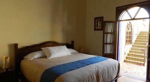 Al Otro Lado Del Rio Hotel