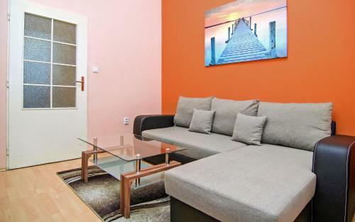 Taurus 2 Apartment