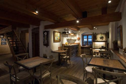 Romantik Hotel U Raka