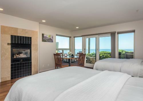 Bed & Breakfast Little Sur Inn