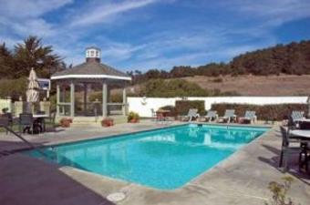 Hotel Fireside Inn On Moonstone Beach