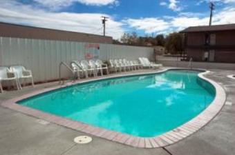 Hotel Fireside Inn On Moonstone Beach
