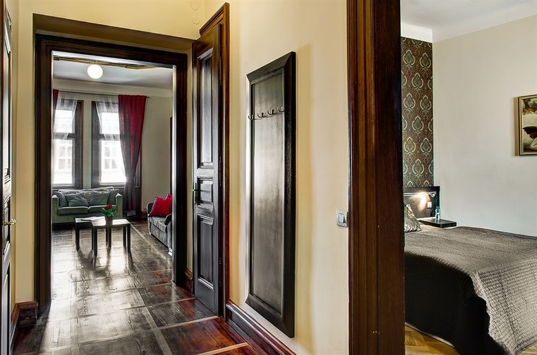 Apartamentos The Art House