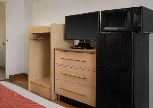 Motel 6 Carlsbad East