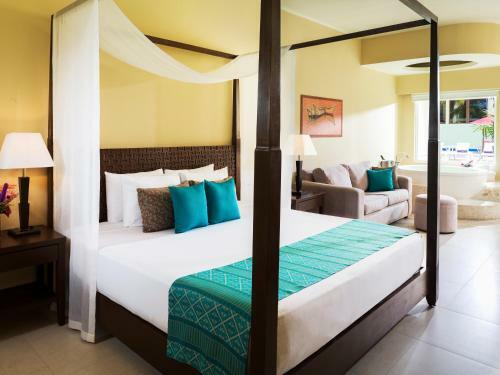 Hotel Azul Sensatori By Karisma - All Inclusive