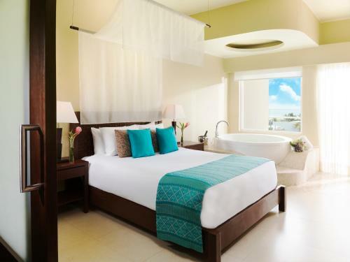 Hotel Azul Sensatori By Karisma - All Inclusive