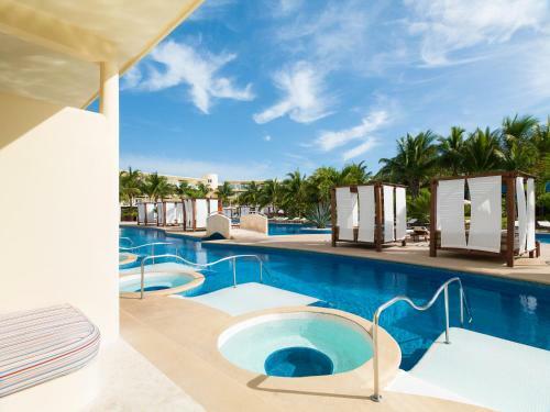 Hotel Azul Sensatori By Karisma - All Inclusive