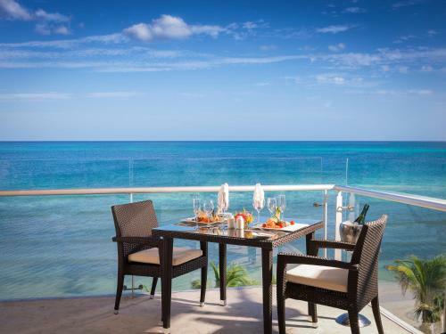 Hotel Azul Sensatori By Karisma - All Inclusive