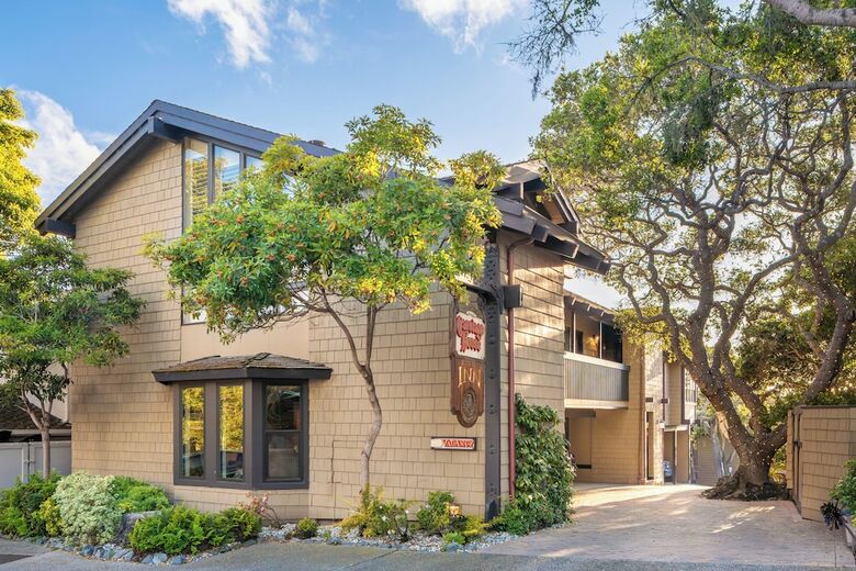 Posada Carriage House Inn