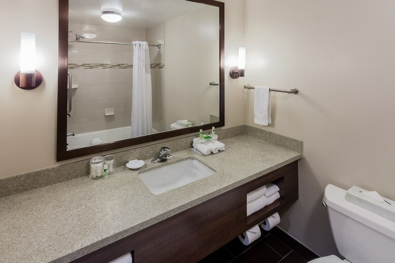 Hotel Holiday Inn Express & Suites Carpinteria