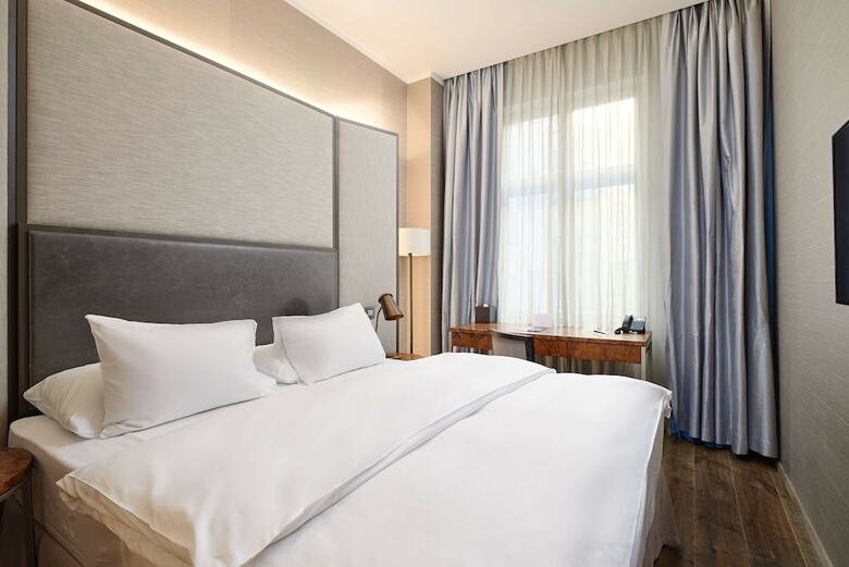 The Emblem Hotel