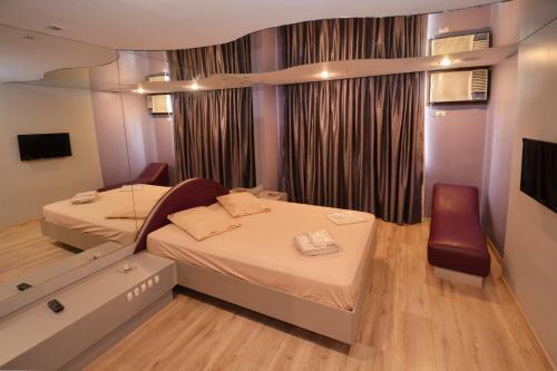 Love Time Hotel (adult Only)