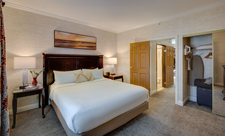 Ayres Hotel & Suites Costa Mesa/newport Beach