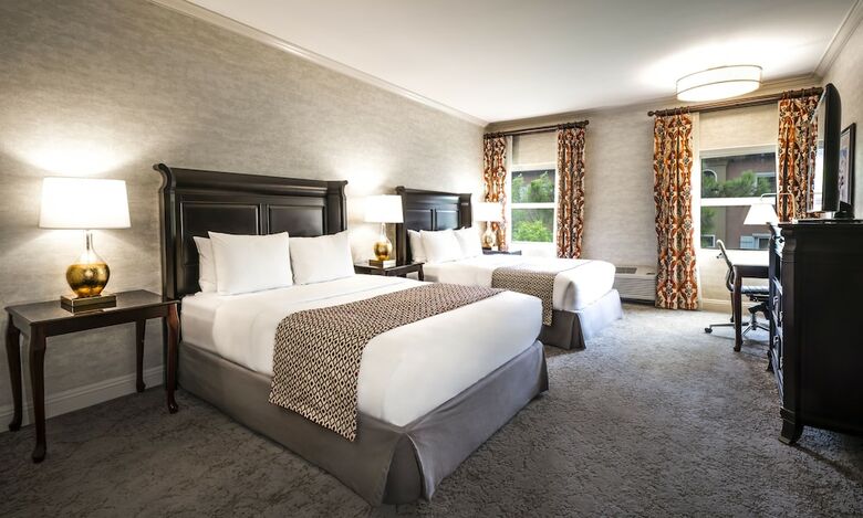 Ayres Hotel & Suites Costa Mesa/newport Beach