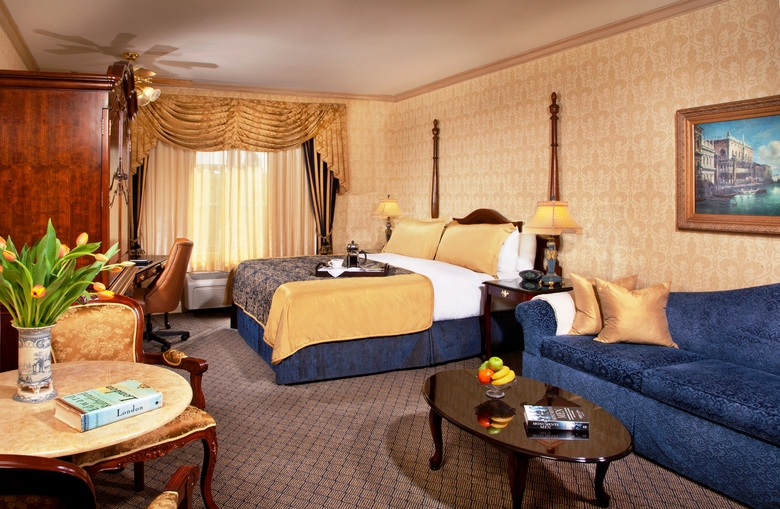Ayres Hotel & Suites Costa Mesa/newport Beach