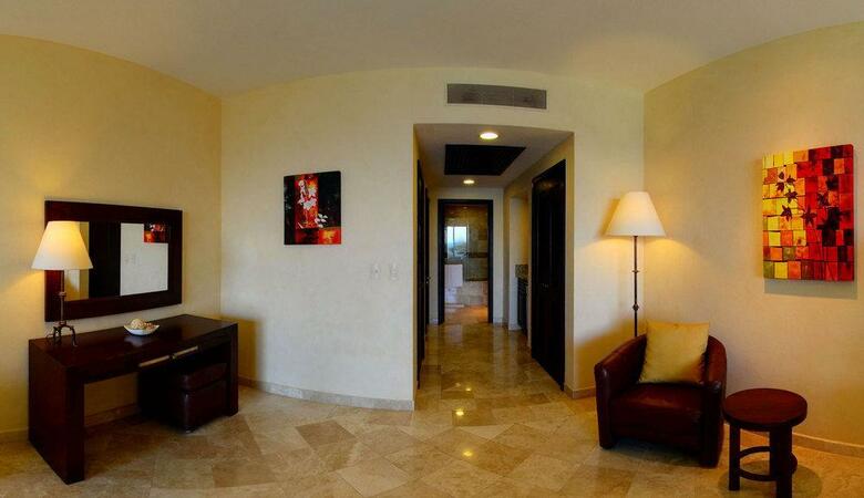 Hotel Garza Blanca Residences