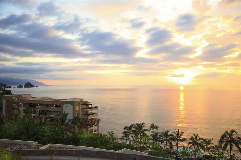 Hotel Garza Blanca Residences