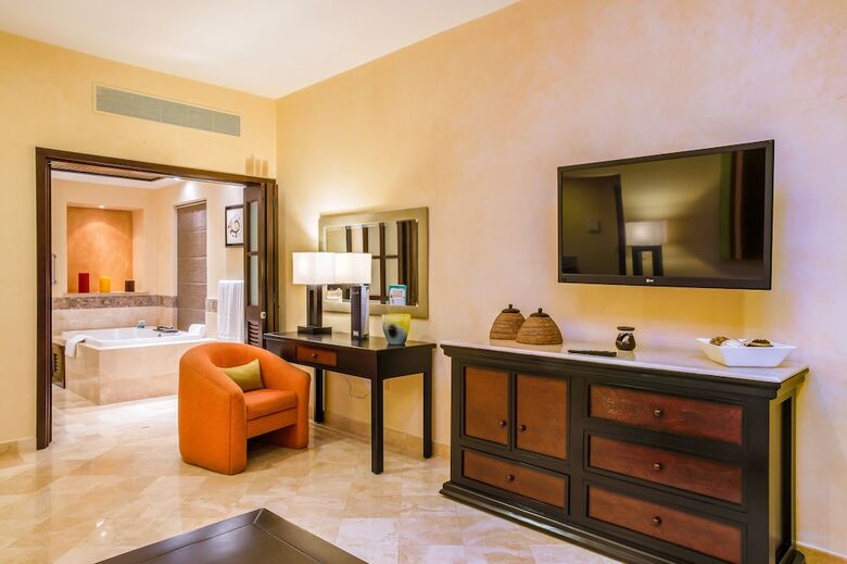 Hotel Garza Blanca Residences