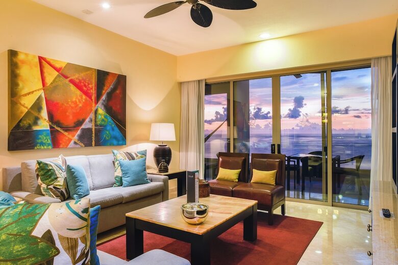 Hotel Garza Blanca Residences