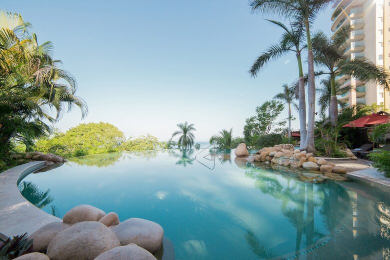 Hotel Garza Blanca Residences