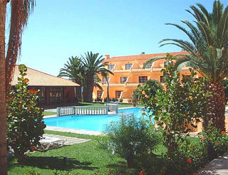 Apartamentos La Cascada, Ah