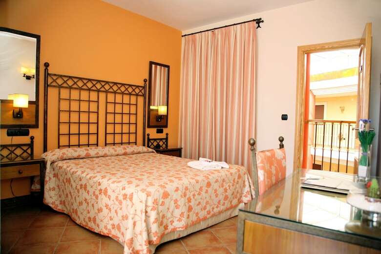 Hotel Ele Santa Barbara