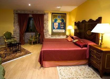 Hotel Residencia Real Del Castillo de Curiel
