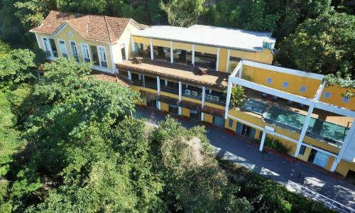 Hostal Altos De Santa Teresa Guest House