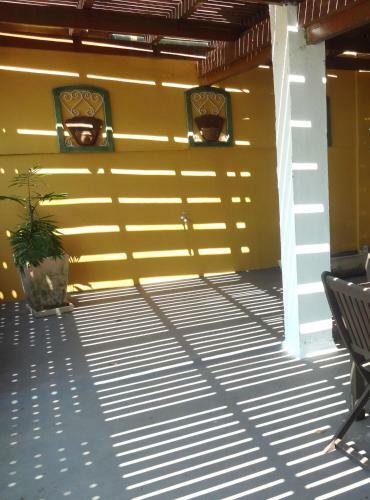 Hostal Altos De Santa Teresa Guest House