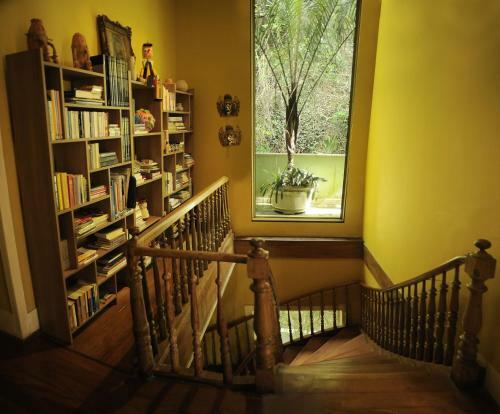 Hostal Altos De Santa Teresa Guest House