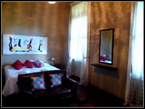 Hostal Altos De Santa Teresa Guest House